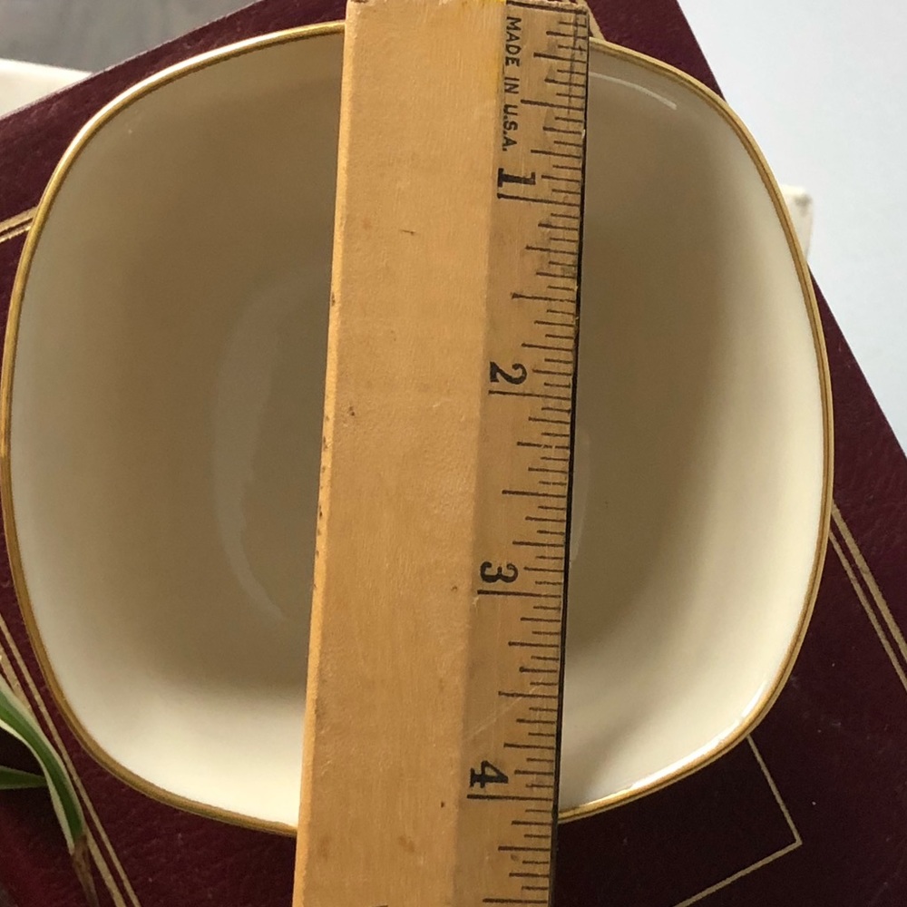 LENOX BOWL CANTERBURY PATTERN - Picture 8 of 9